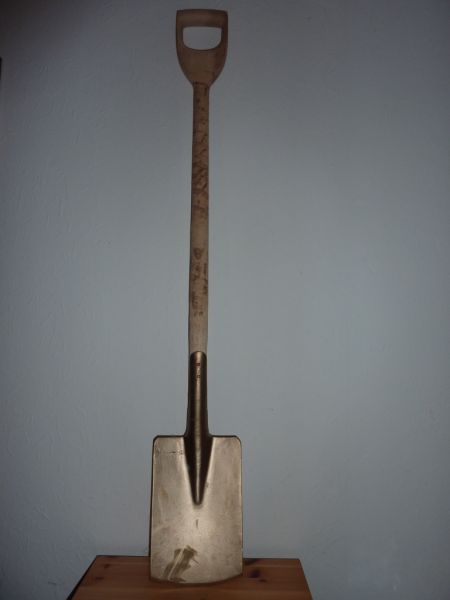 ronzespaten (funkenfrei  - zur Reinigung von Öltanks)